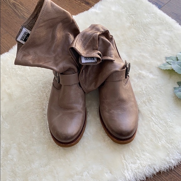 NEW Frye Boots - Picture 6 of 10
